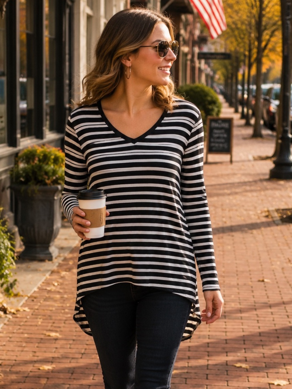 LuLaRoe Lynnae Black White Striped Long Sleeve High Low V Neck Top Small